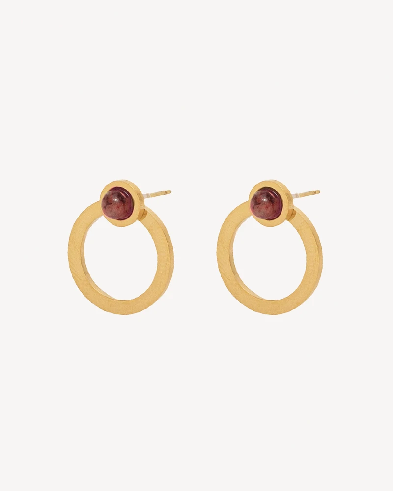 AROS EROS DORADO PIEDRA ROJA