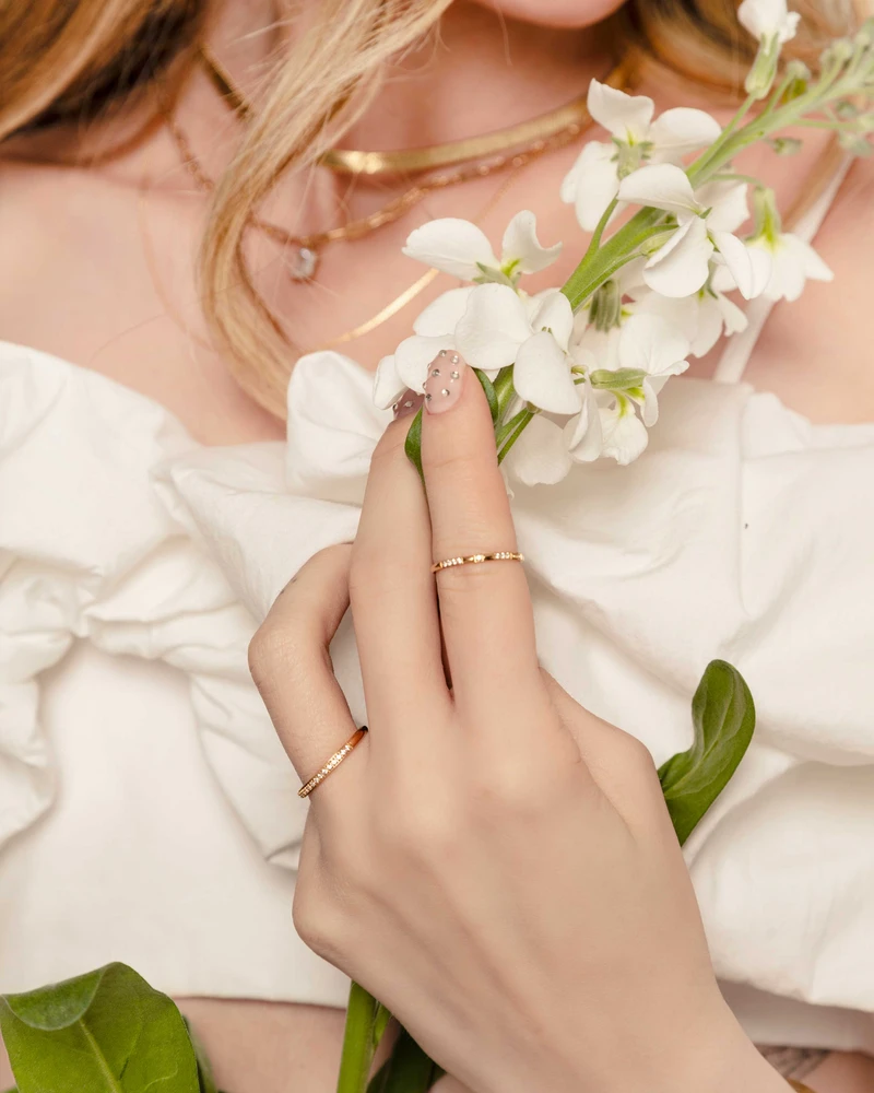 ANILLO AMARILIS DORADO