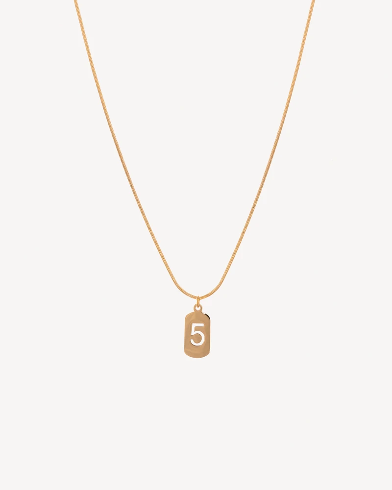 GARGANTILLA NUMERAL DORADO