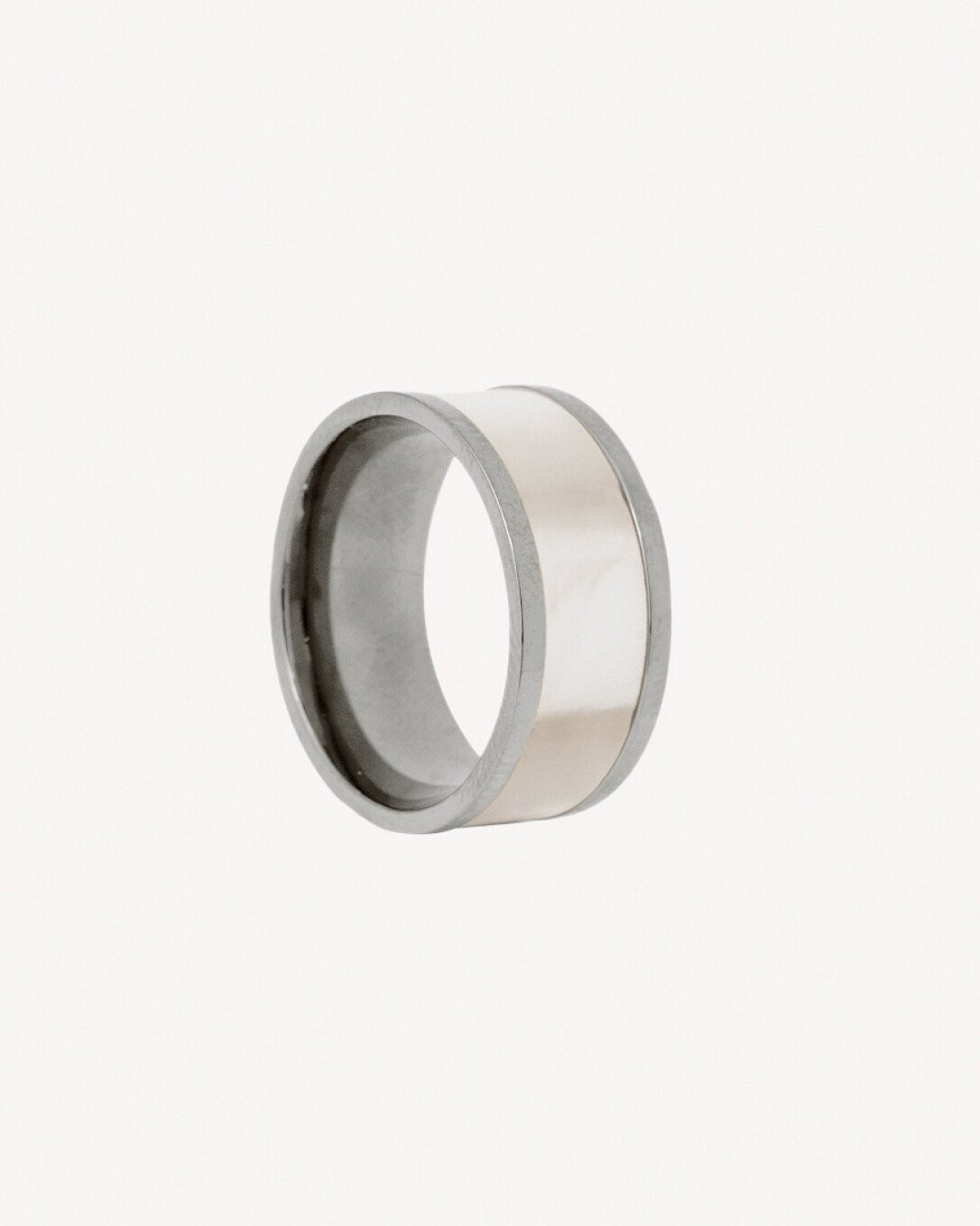 Anillo Acero, homini studio